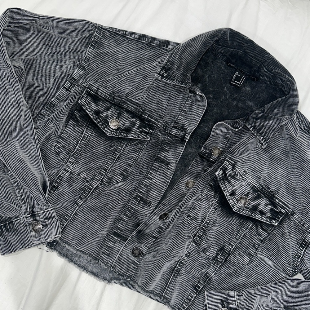 Forever 21 jacket - Picture 2 of 4